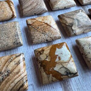 19 1 Inch Square Picture Jasper Beads